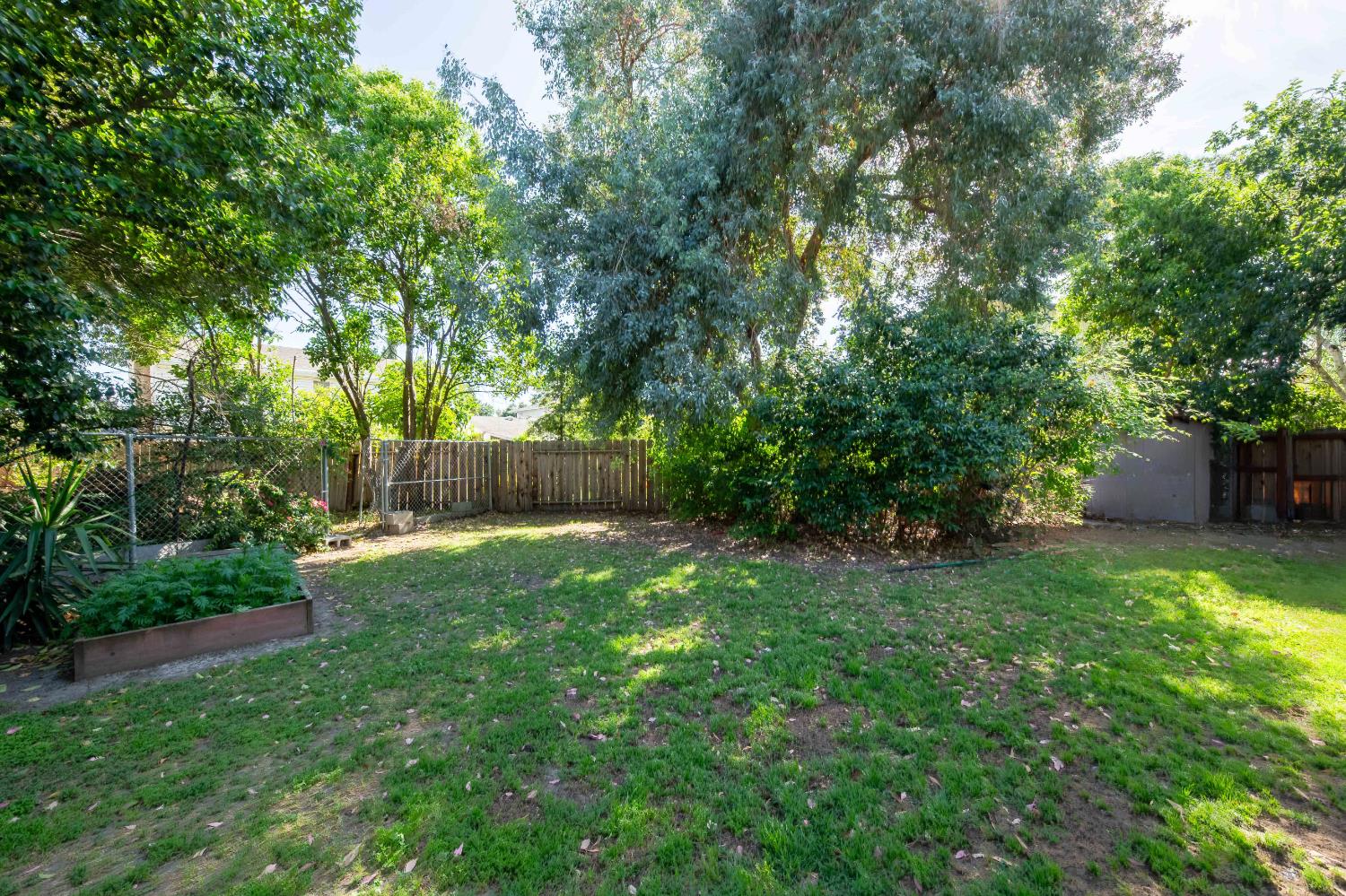 Detail Gallery Image 39 of 56 For 9412 Bonanza Dr, Stockton,  CA 95209 - 3 Beds | 2/1 Baths