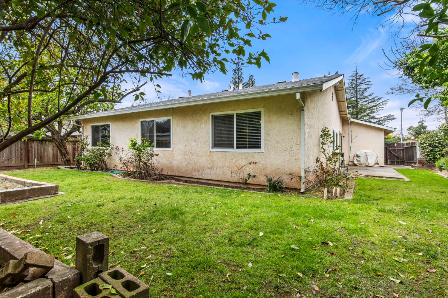 Detail Gallery Image 33 of 35 For 7044 Westchester Way, Citrus Heights,  CA 95621 - 4 Beds | 2 Baths