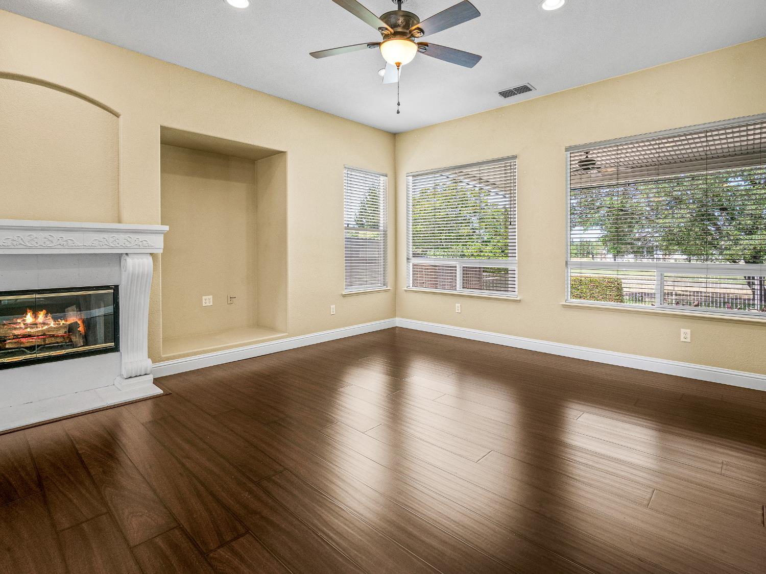 Detail Gallery Image 4 of 61 For 15325 Murieta South Pkwy, Rancho Murieta,  CA 95683 - 3 Beds | 2 Baths