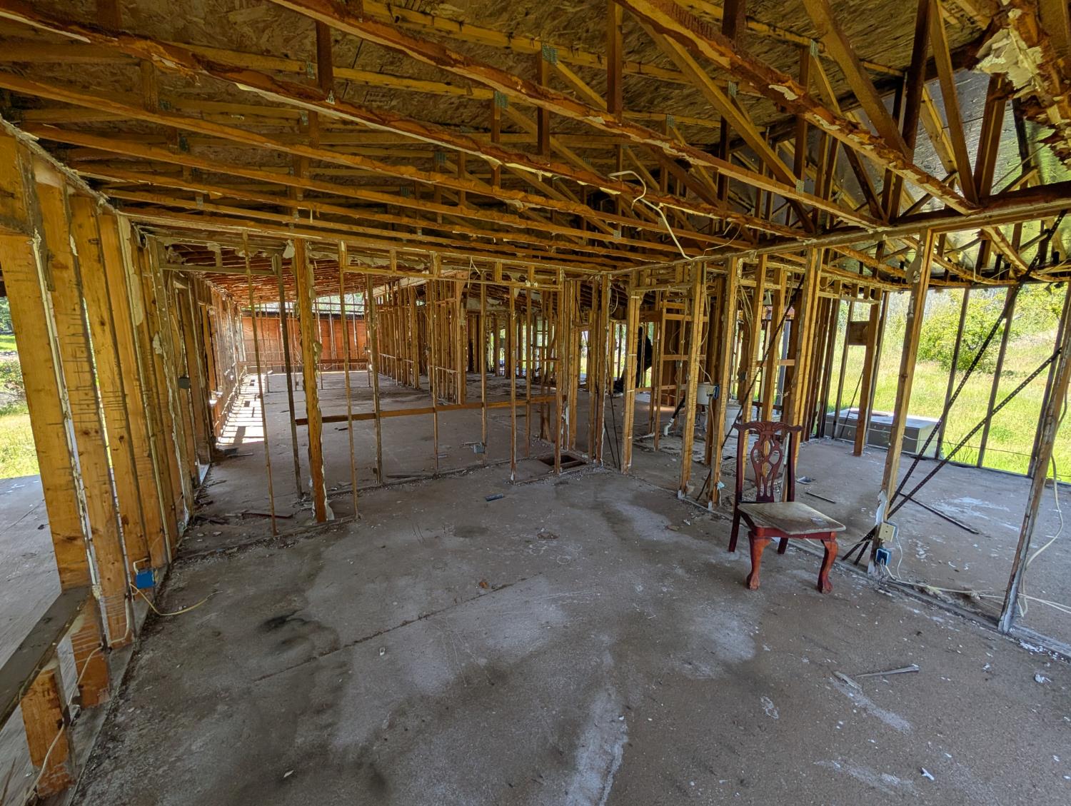 Detail Gallery Image 4 of 4 For 6311 Stonehedge Dr, Marysville,  CA 95901 - 3 Beds | 3 Baths