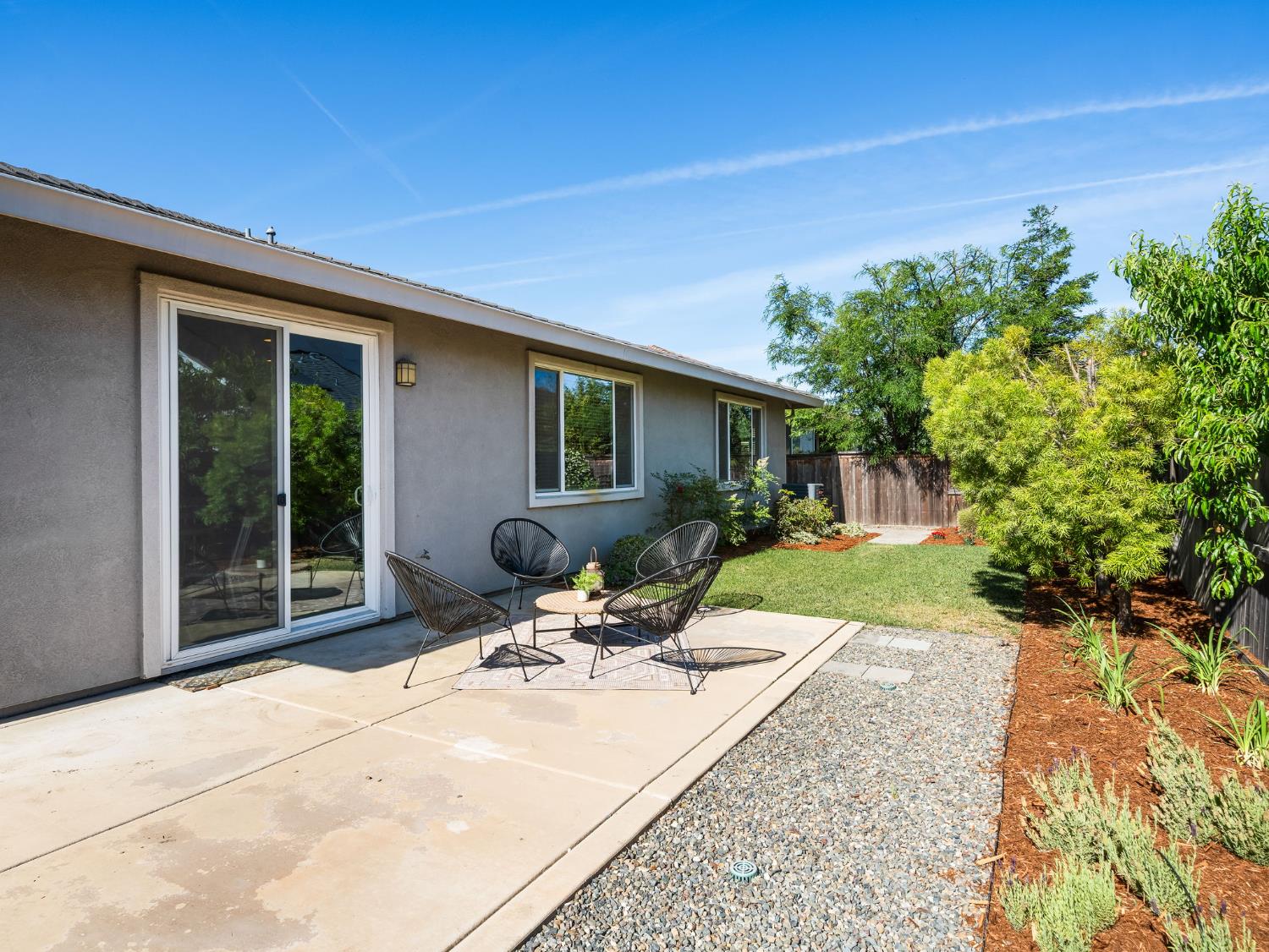 Detail Gallery Image 36 of 41 For 2723 Sweeney Dr, Woodland,  CA 95776 - 4 Beds | 2/1 Baths
