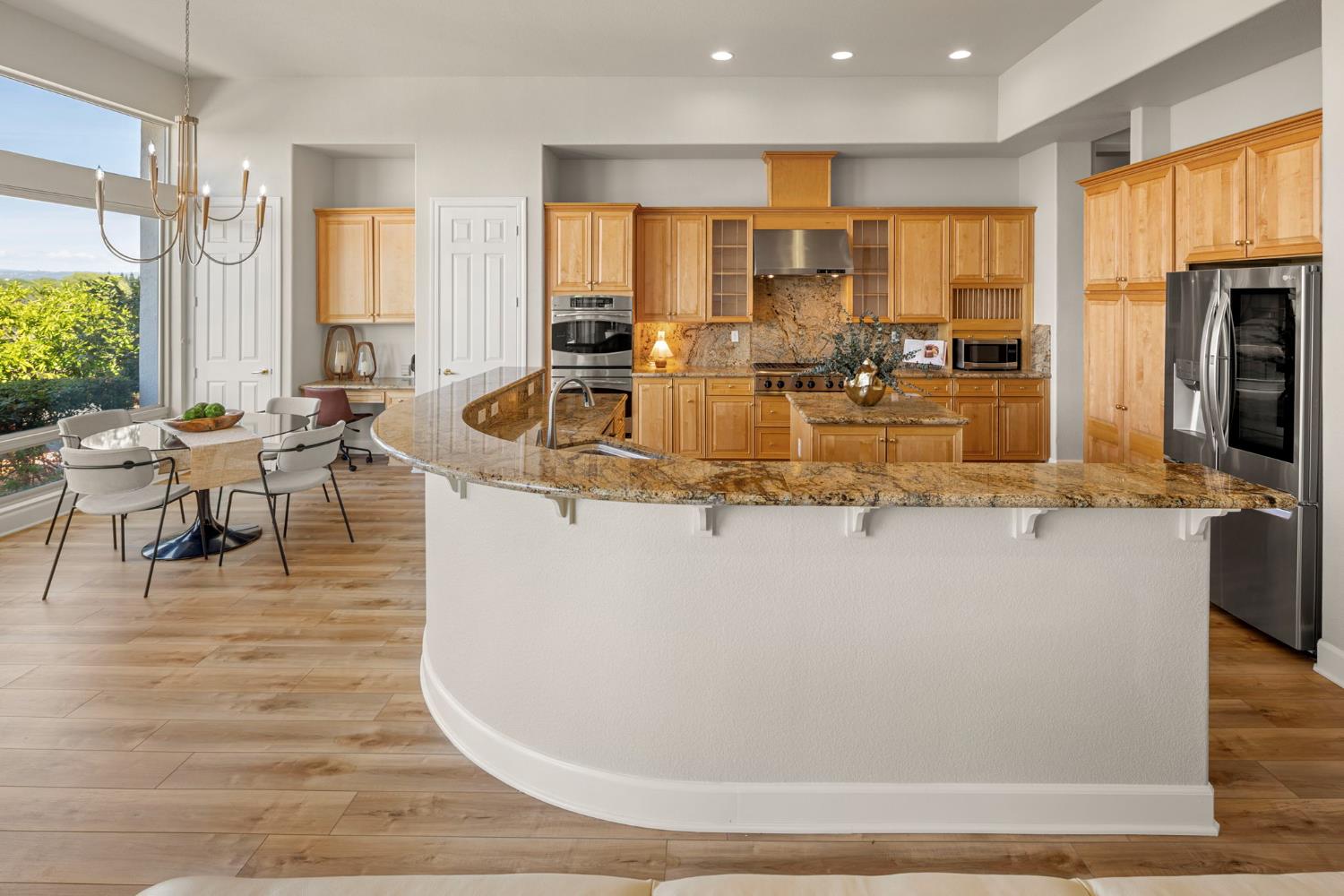 Detail Gallery Image 14 of 63 For 1584 Summerhill Ln, Lincoln,  CA 95648 - 2 Beds | 2/1 Baths
