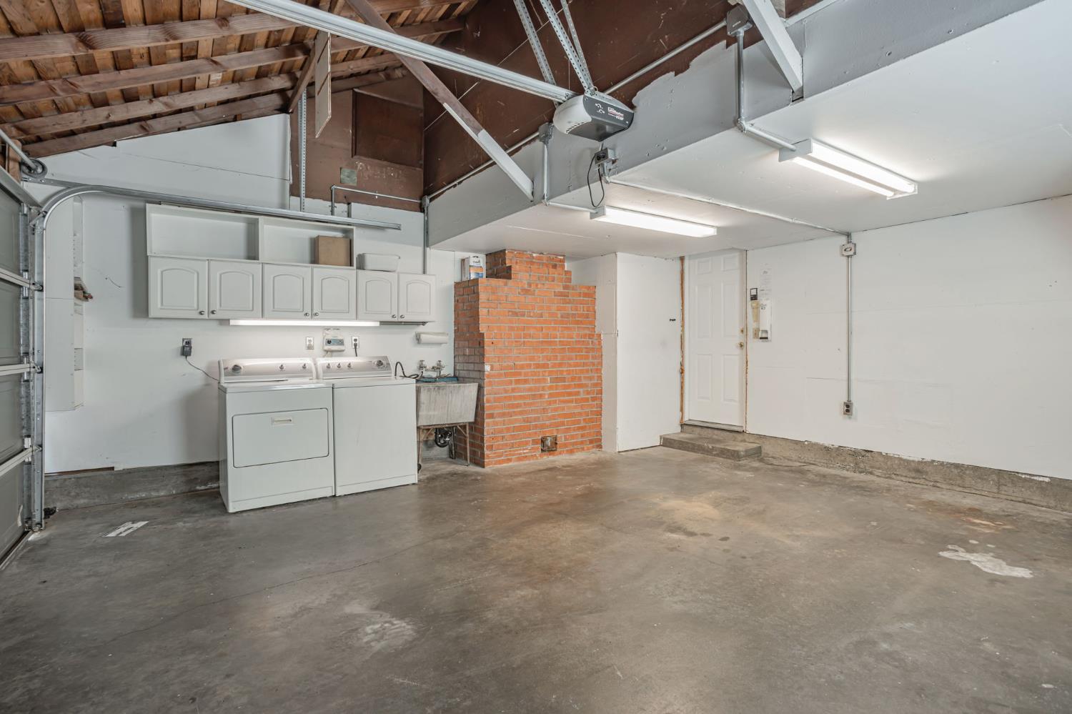 Detail Gallery Image 30 of 42 For 3005 La via Way, Sacramento,  CA 95825 - 4 Beds | 2 Baths