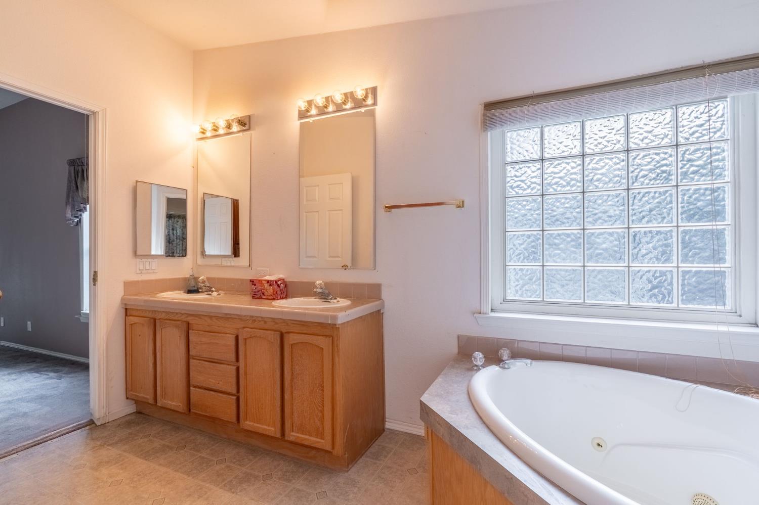 Detail Gallery Image 51 of 52 For 16525 Morrison Road, Oakdale,  CA 95361 - 4 Beds | 3 Baths