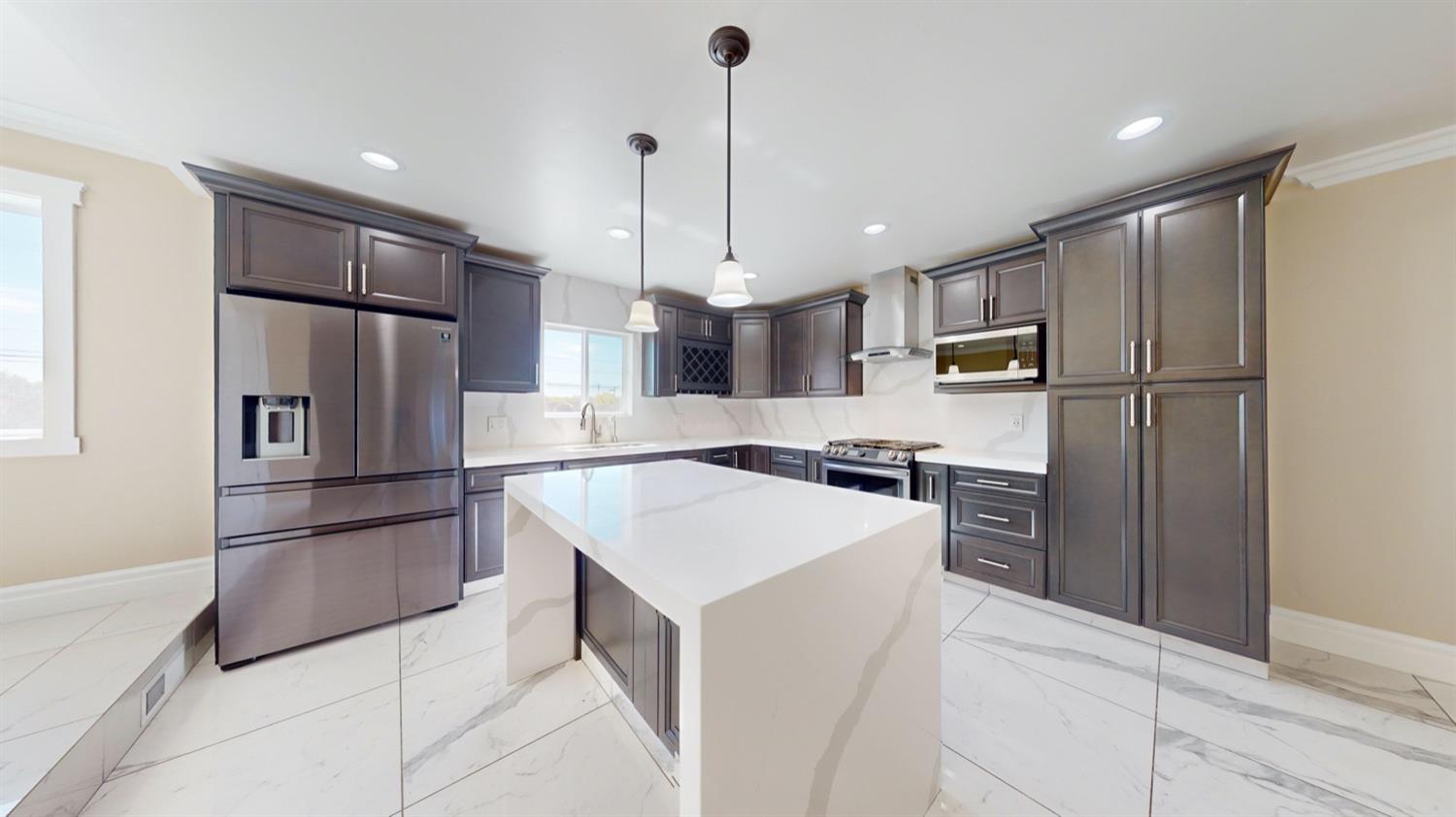 Detail Gallery Image 45 of 146 For 6237 Yosemite Blvd, Modesto,  CA 95357 - 3 Beds | 2 Baths