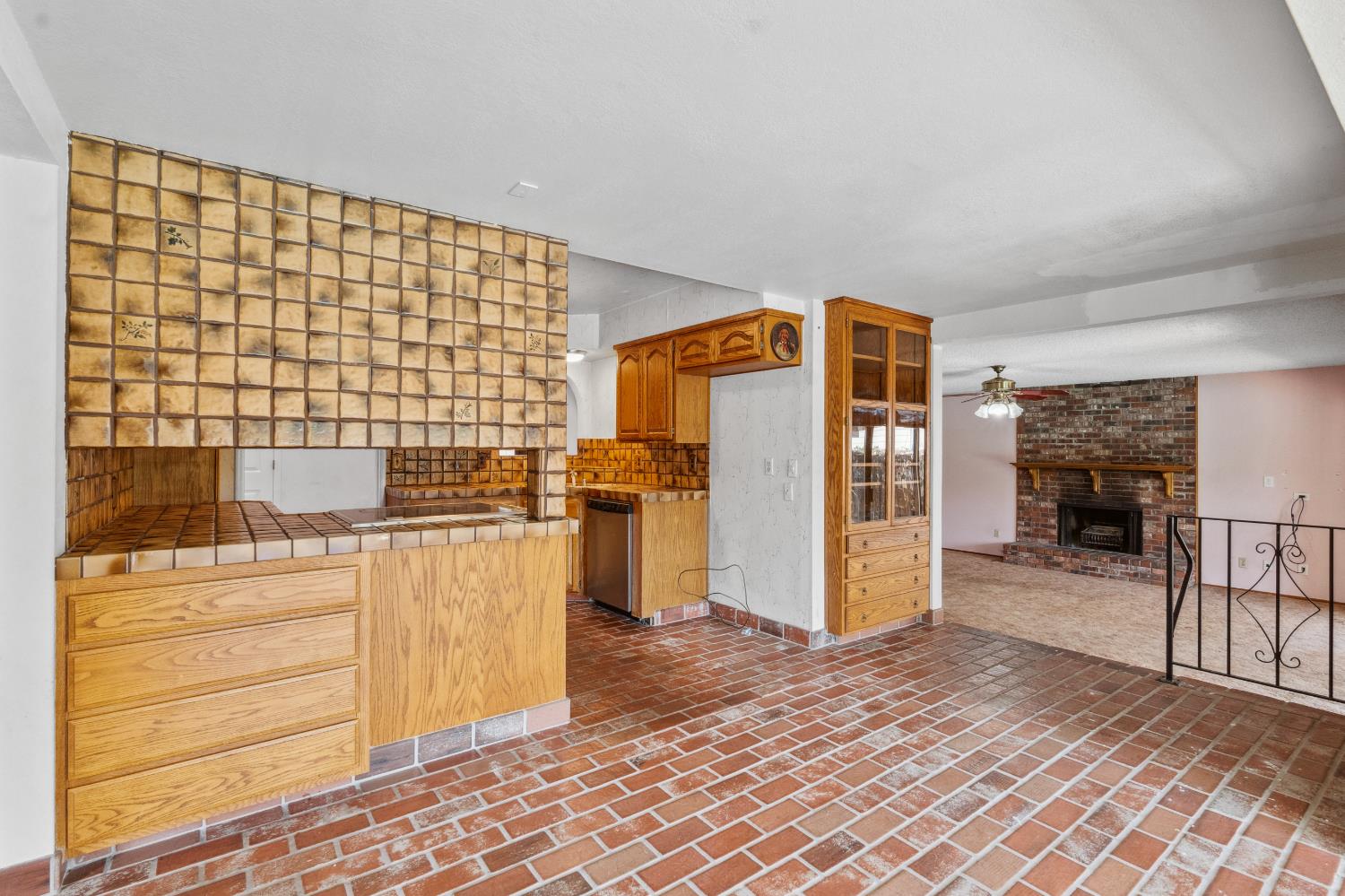 Detail Gallery Image 26 of 91 For 8518 Rolling Green Way, Fair Oaks,  CA 95628 - 4 Beds | 2/2 Baths