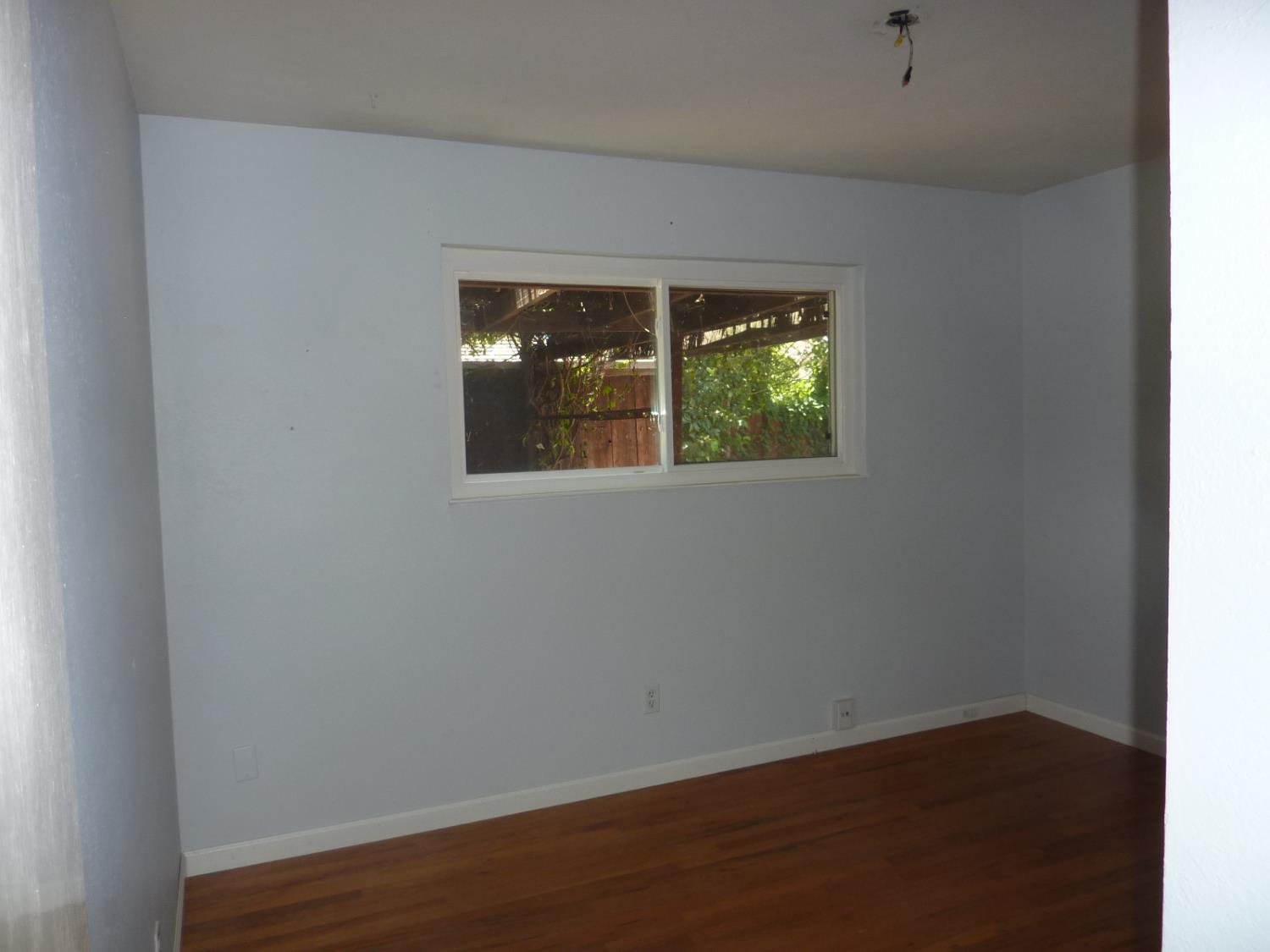 Detail Gallery Image 14 of 17 For 1800 Jackson St, Lodi,  CA 95242 - 3 Beds | 2/1 Baths