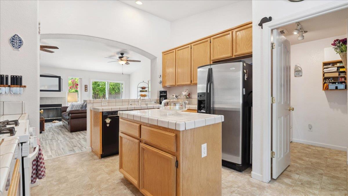 Detail Gallery Image 20 of 34 For 803 Mcdevitt Dr, Wheatland,  CA 95692 - 3 Beds | 2 Baths