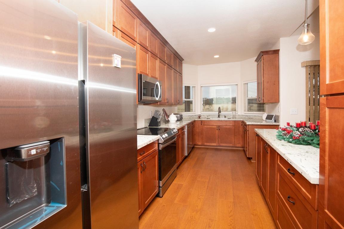 Detail Gallery Image 13 of 58 For 21271 Latrobe Rd, Plymouth,  CA 95669 - 3 Beds | 2 Baths