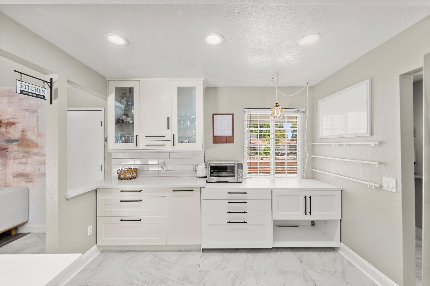 Detail Gallery Image 46 of 66 For 2915 Baronet Way, Sacramento,  CA 95833 - 4 Beds | 2 Baths