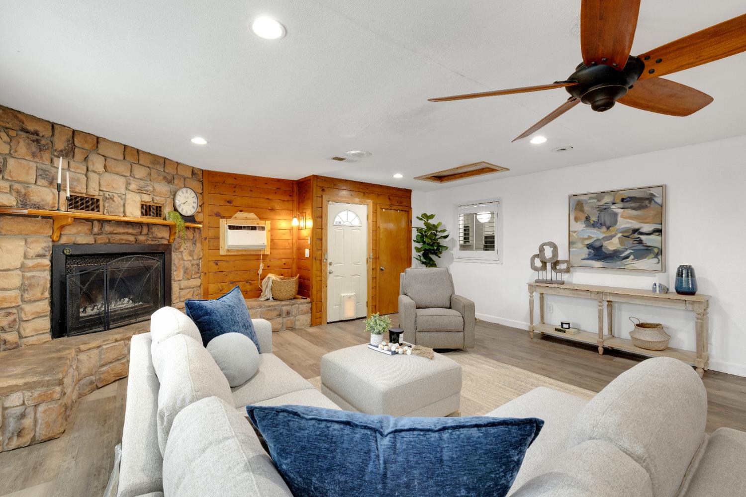 Detail Gallery Image 17 of 33 For 6140 Rumford Ave, Citrus Heights,  CA 95621 - 3 Beds | 2 Baths
