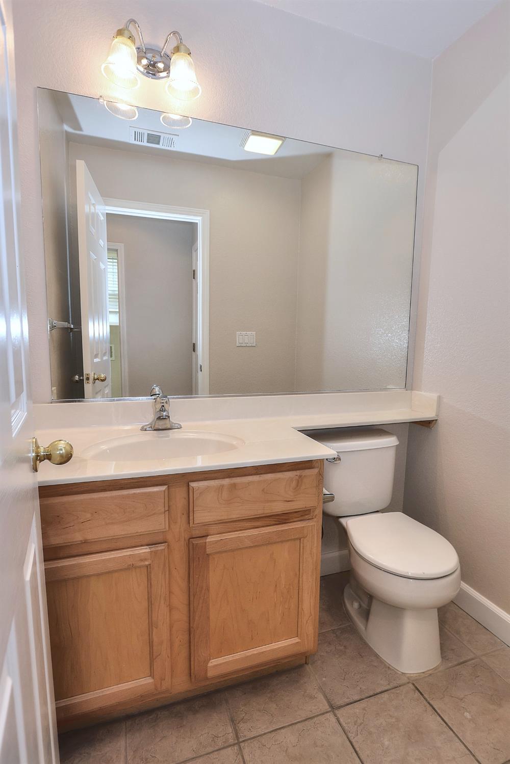Photo #31: 225063611 Listing: Photo #31