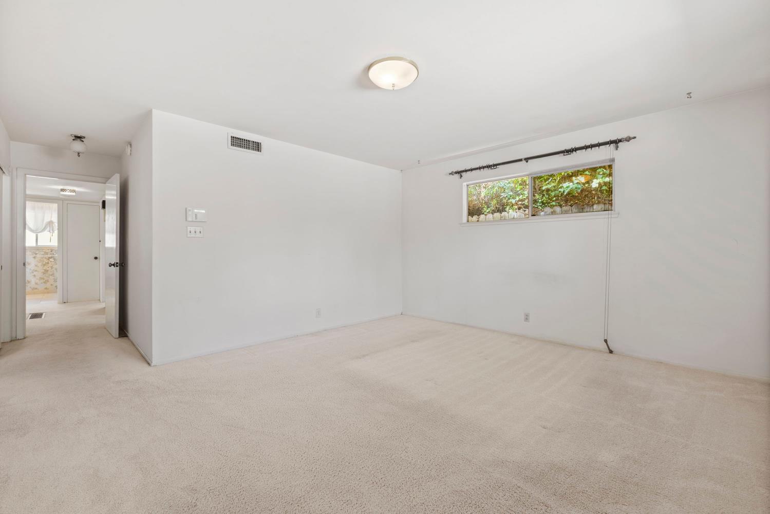 Detail Gallery Image 21 of 34 For 6010 Holstein Way, Sacramento,  CA 95822 - 3 Beds | 2/1 Baths