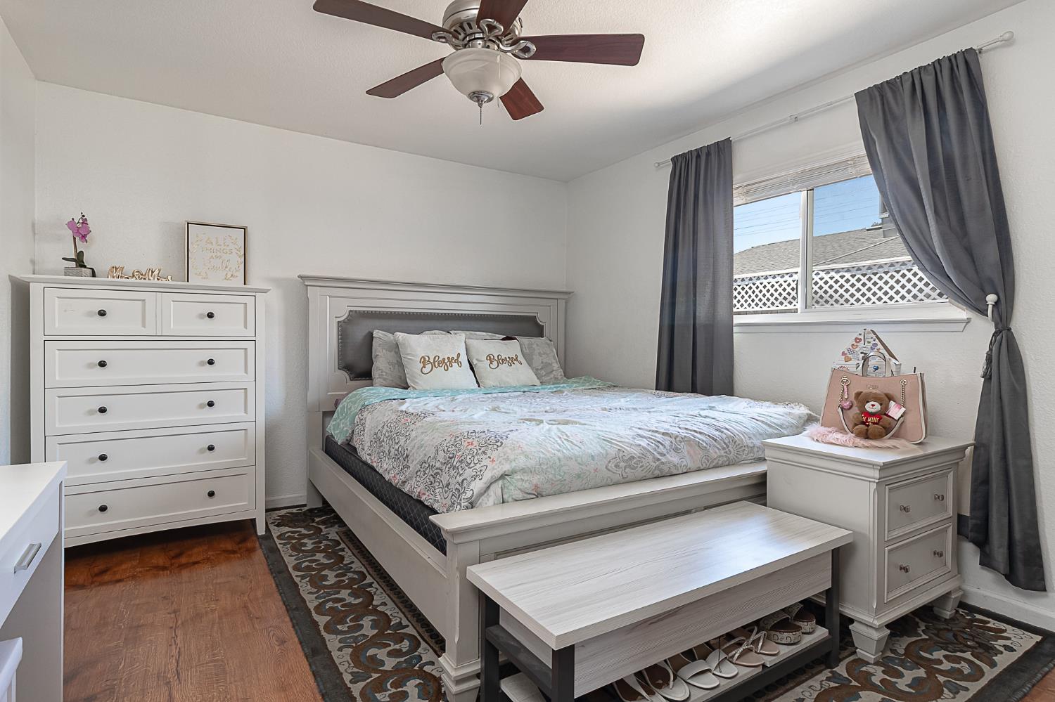 Detail Gallery Image 14 of 25 For 1705 Chapala Way, Modesto,  CA 95355 - 3 Beds | 2 Baths