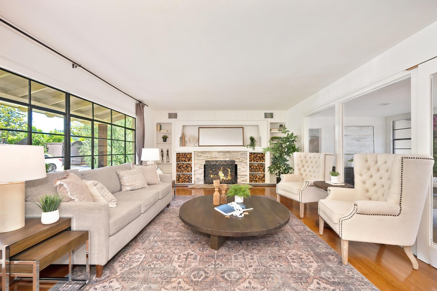 Detail Gallery Image 15 of 64 For 5428 Fair Oaks Blvd, Carmichael,  CA 95608 - 4 Beds | 2 Baths