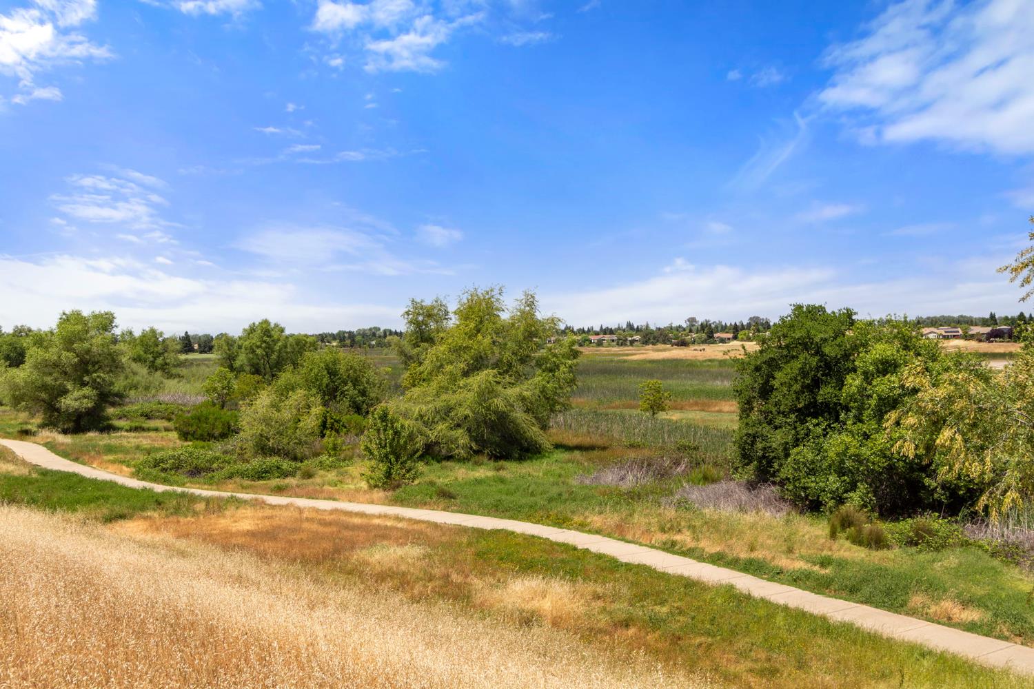 Detail Gallery Image 51 of 63 For 1584 Summerhill Ln, Lincoln,  CA 95648 - 2 Beds | 2/1 Baths
