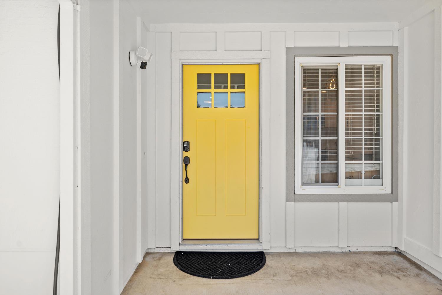 Detail Gallery Image 9 of 66 For 2915 Baronet Way, Sacramento,  CA 95833 - 4 Beds | 2 Baths
