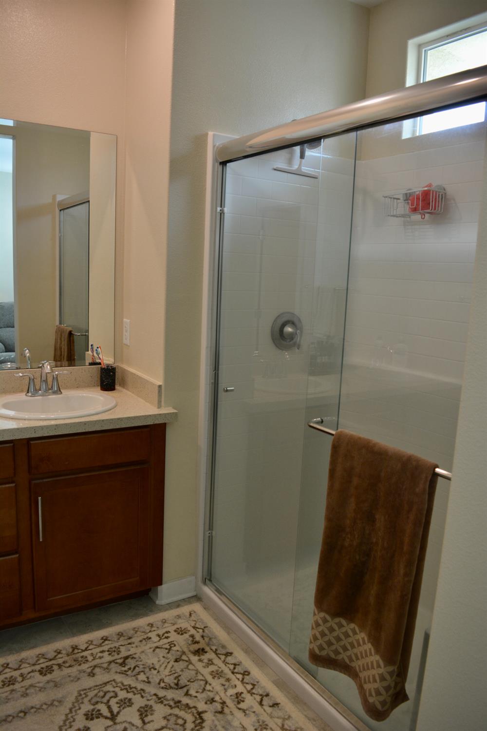 Photo #16: 225064211 Listing: Photo #16