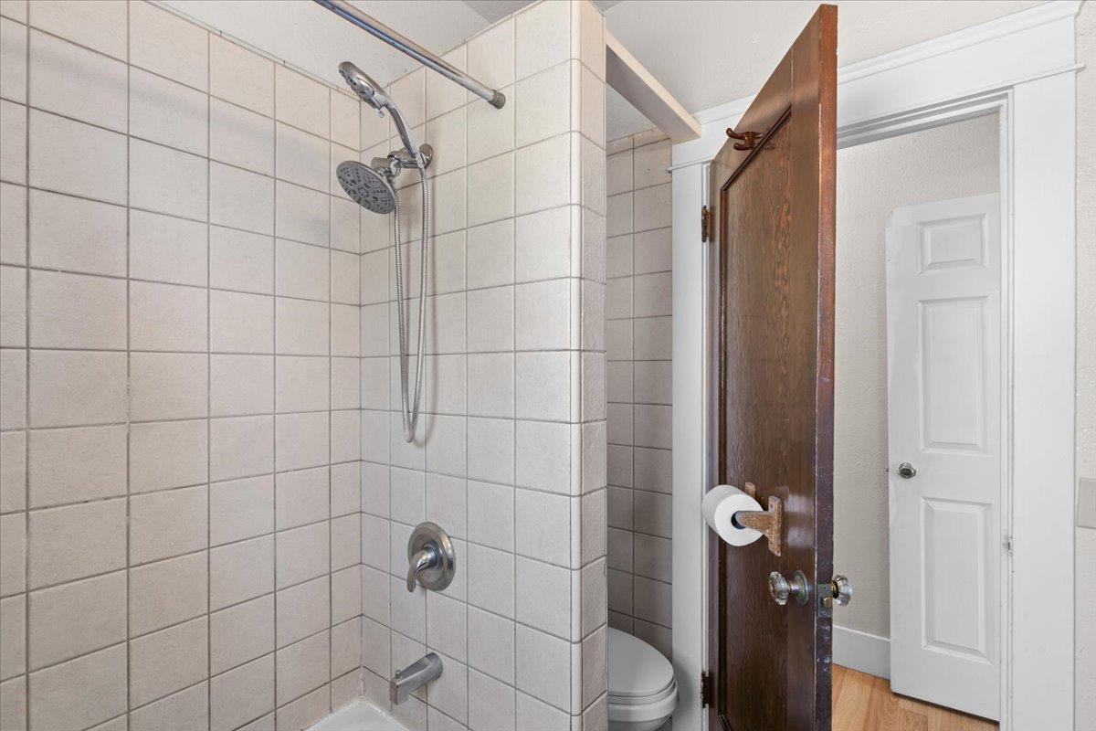 Detail Gallery Image 29 of 61 For 209 S Pasadena Ave, Waterford,  CA 95386 - 3 Beds | 1 Baths