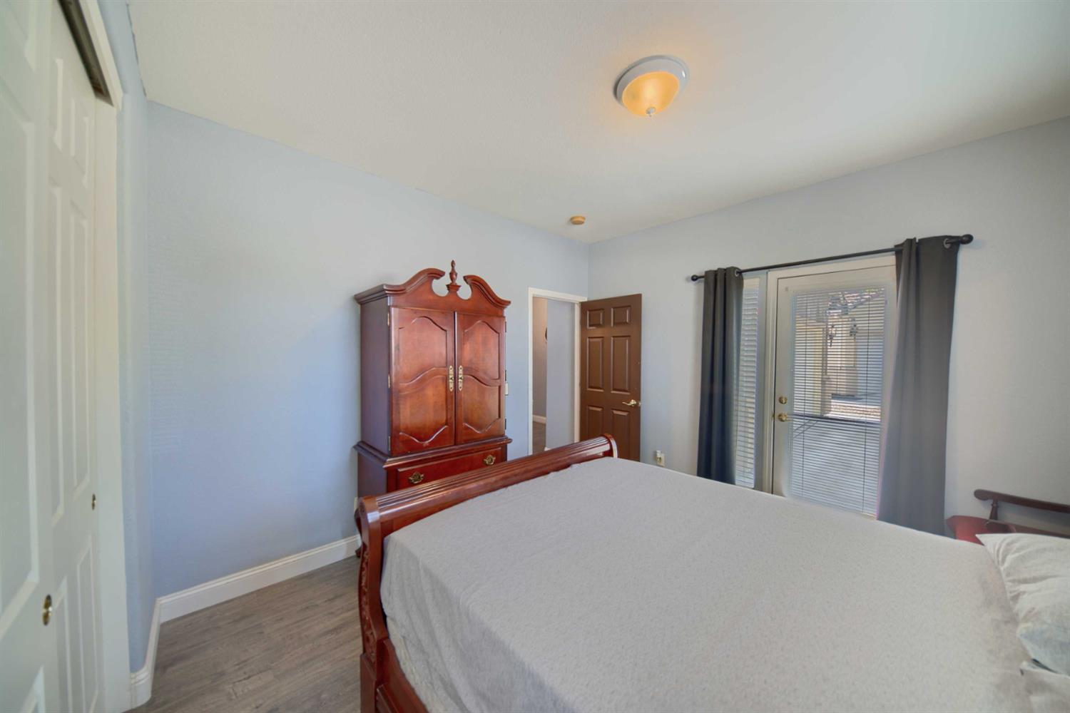 Detail Gallery Image 10 of 98 For 2994 La Vina Cir, Los Banos,  CA 93635 - 3 Beds | 2 Baths