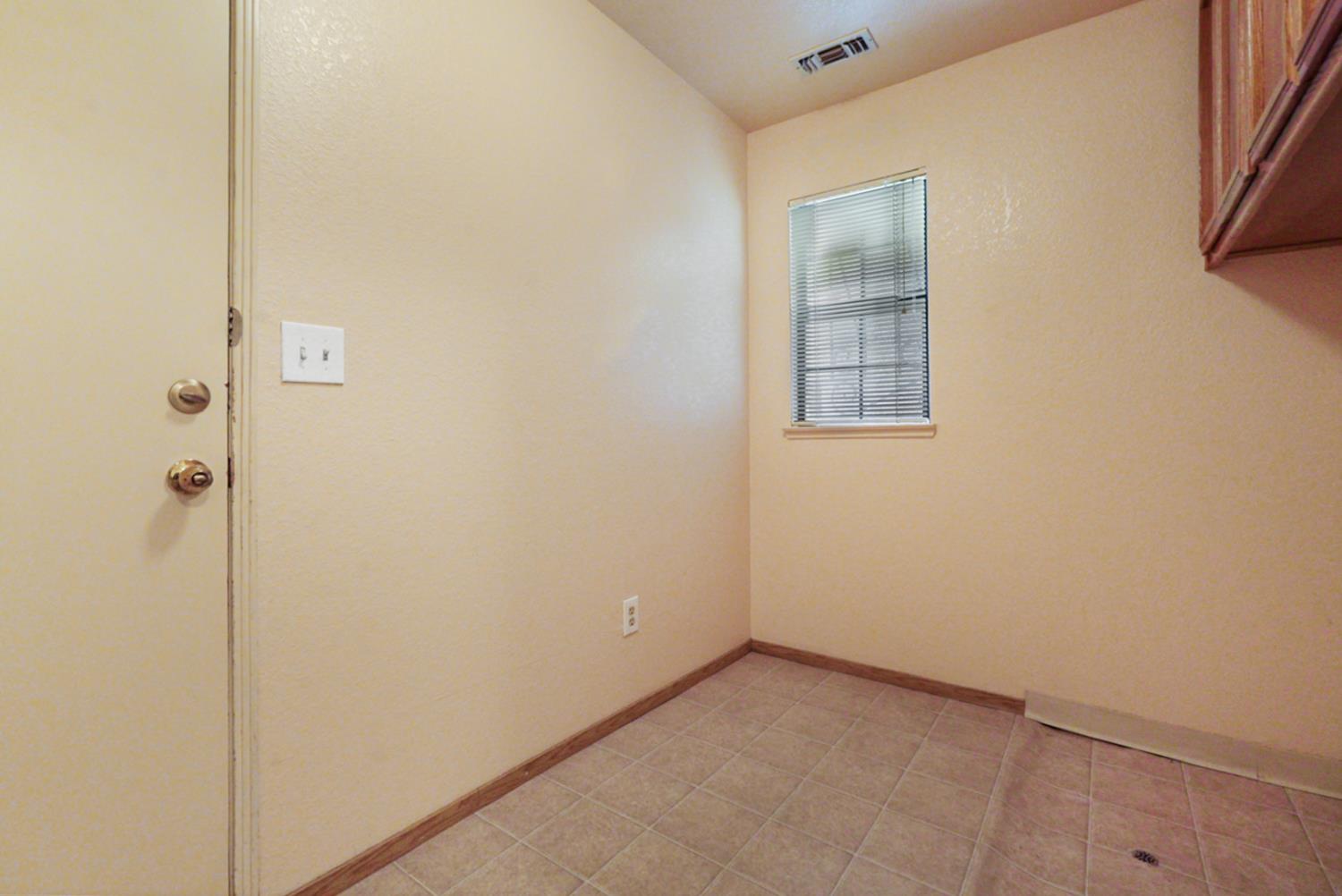 Detail Gallery Image 19 of 23 For 2833 Glasgow Dr, Ceres,  CA 95307 - 3 Beds | 2 Baths
