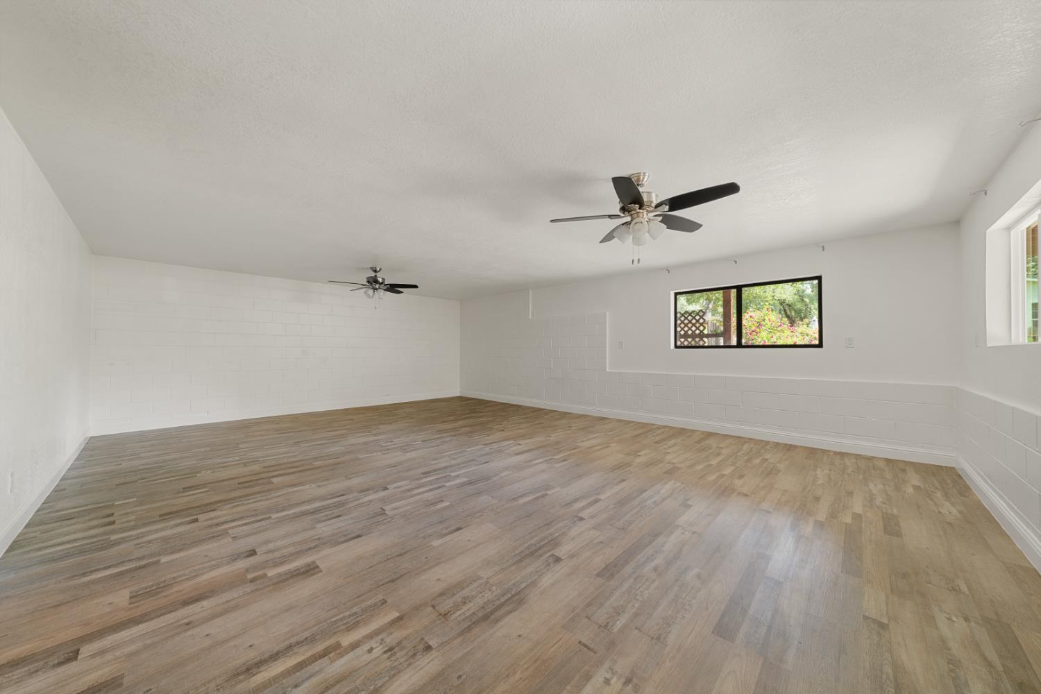 Detail Gallery Image 16 of 80 For 4940 China Hill Rd, El Dorado,  CA 95623 - 8 Beds | 2 Baths