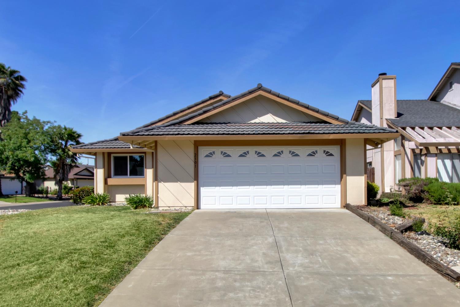 Detail Gallery Image 47 of 48 For 2301 Walnut Grove Way, Rancho Cordova,  CA 95670 - 3 Beds | 2 Baths