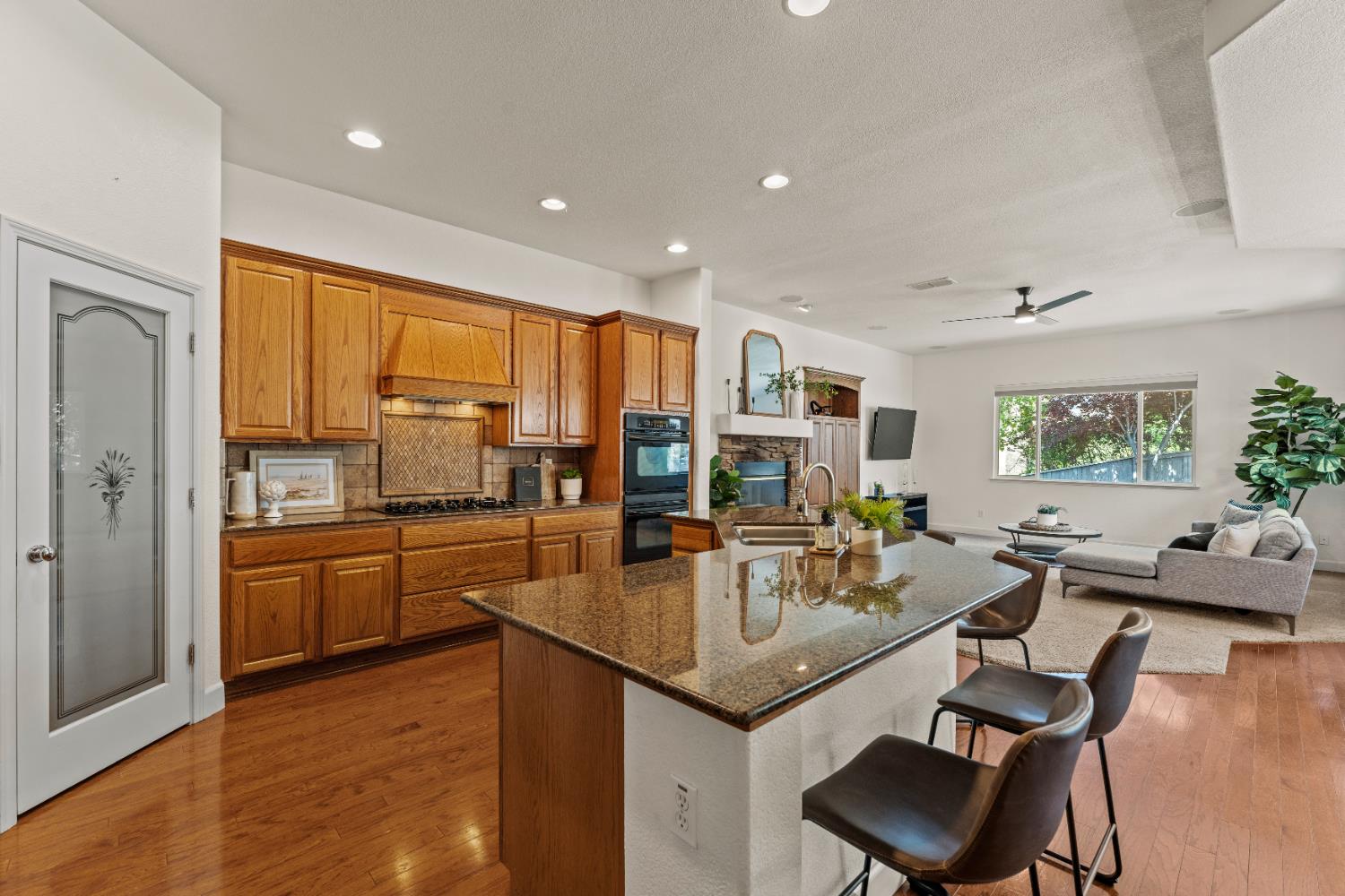 Esatto Place, El Dorado Hills, California image 13