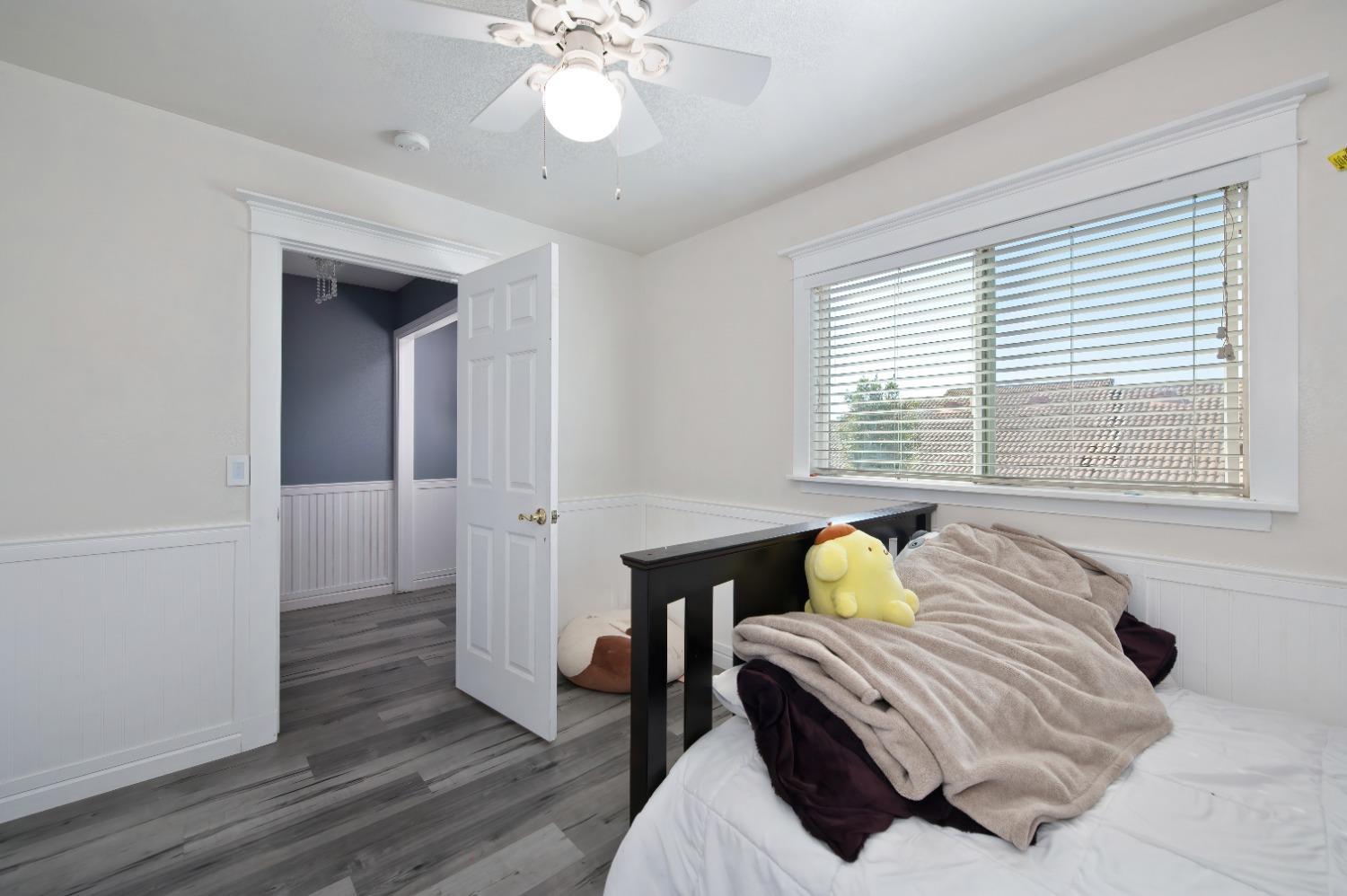 Detail Gallery Image 23 of 42 For 8924 La Margarita Way, Sacramento,  CA 95828 - 4 Beds | 2/1 Baths