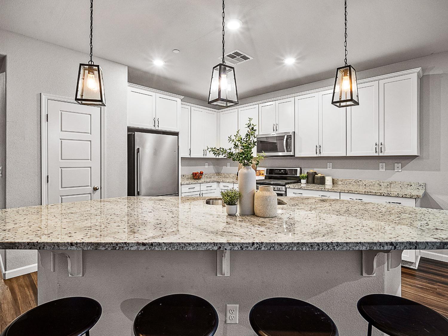Detail Gallery Image 2 of 63 For 3223 Haskell Way, El Dorado Hills,  CA 95762 - 4 Beds | 2/1 Baths