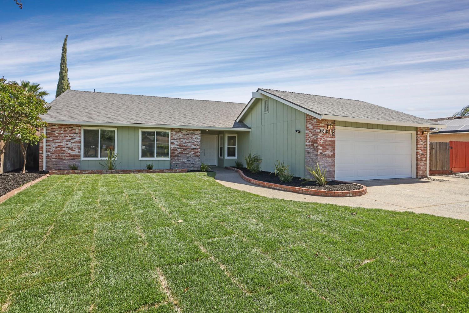 Detail Gallery Image 1 of 45 For 14616 Arapaho Way, Manteca,  CA 95336 - 3 Beds | 2 Baths