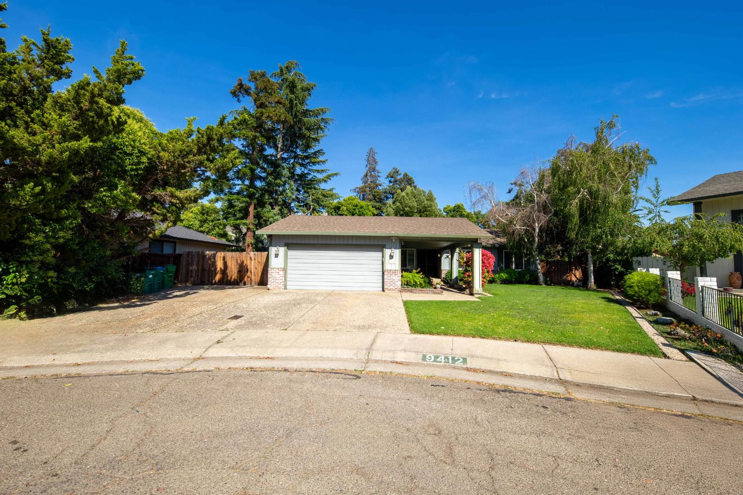 Detail Gallery Image 2 of 56 For 9412 Bonanza Dr, Stockton,  CA 95209 - 3 Beds | 2/1 Baths