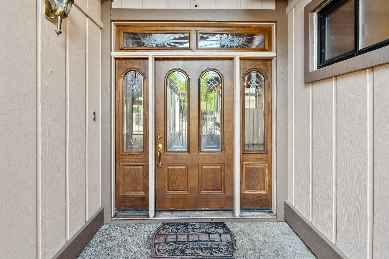 Detail Gallery Image 12 of 91 For 8518 Rolling Green Way, Fair Oaks,  CA 95628 - 4 Beds | 2/2 Baths