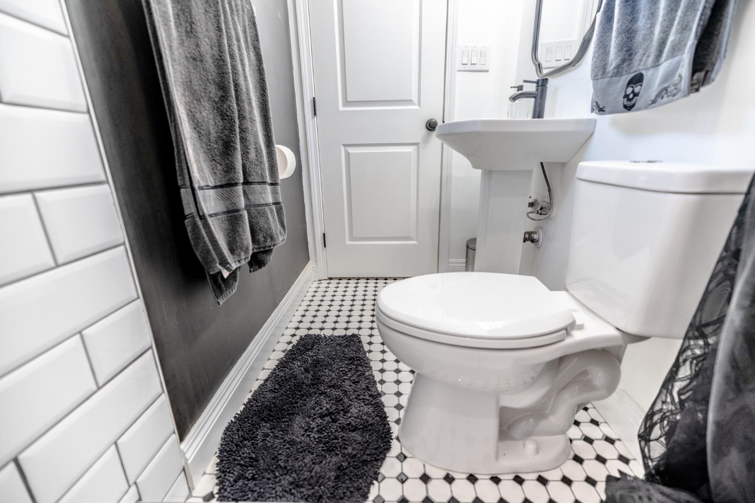 Detail Gallery Image 41 of 64 For 10468 Neiretto Ct, Rancho Cordova,  CA 95670 - 3 Beds | 2 Baths