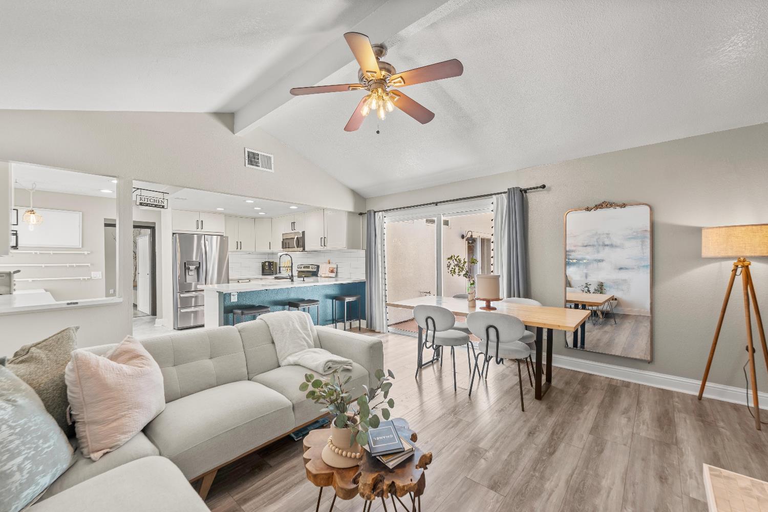 Detail Gallery Image 40 of 66 For 2915 Baronet Way, Sacramento,  CA 95833 - 4 Beds | 2 Baths