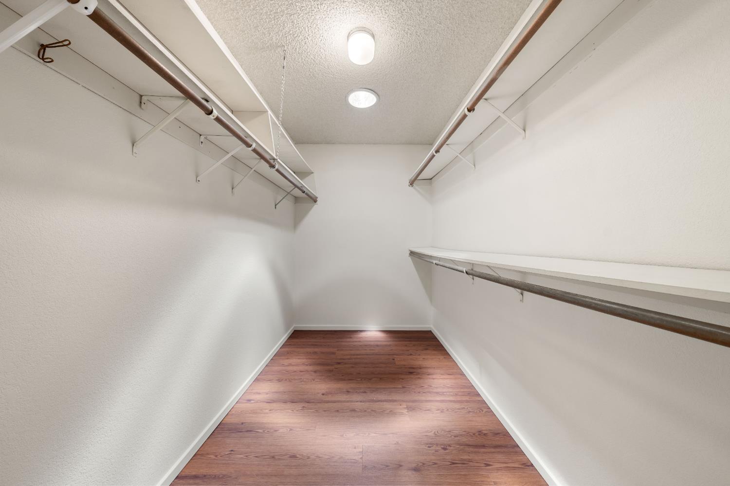 Detail Gallery Image 27 of 52 For 7831 Juarez Way, Fair Oaks,  CA 95628 - 3 Beds | 2/1 Baths