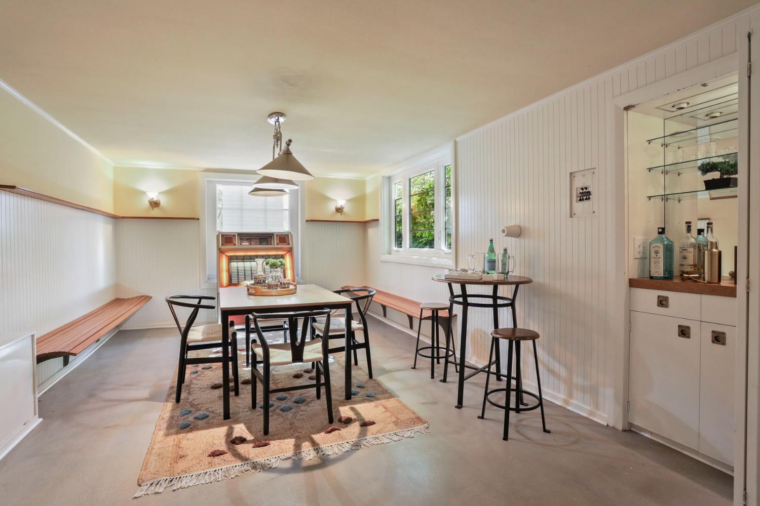 Detail Gallery Image 29 of 80 For 3651 Country Club Blvd, Stockton,  CA 95204 - 6 Beds | 3 Baths