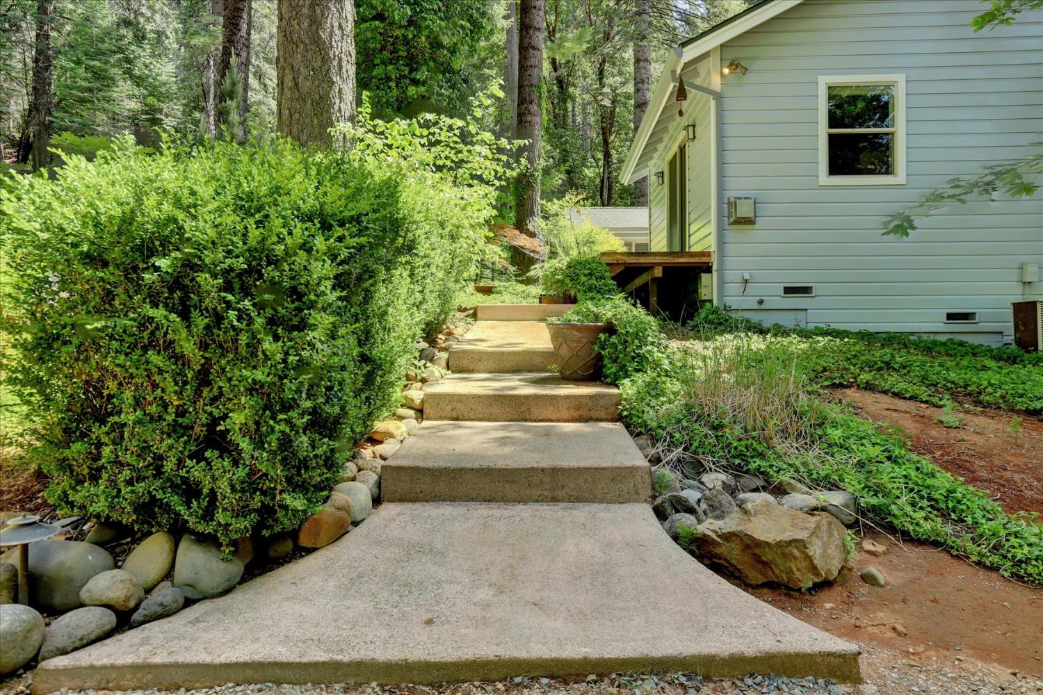 Detail Gallery Image 47 of 88 For 12756 Lonesome Dove Trl, Nevada City,  CA 95959 - 3 Beds | 2 Baths