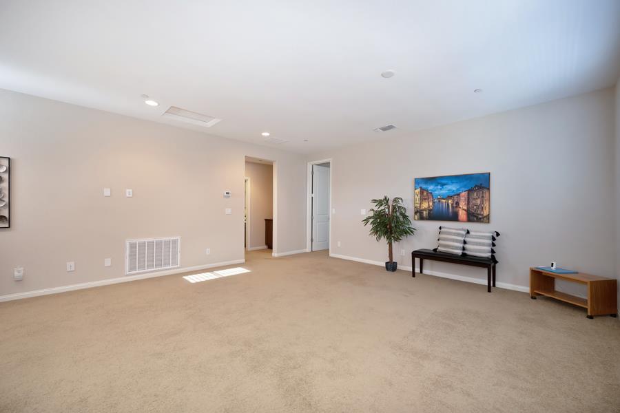 Detail Gallery Image 39 of 53 For 5416 Cannes Ct, Fair Oaks,  CA 95628 - 3 Beds | 2/1 Baths