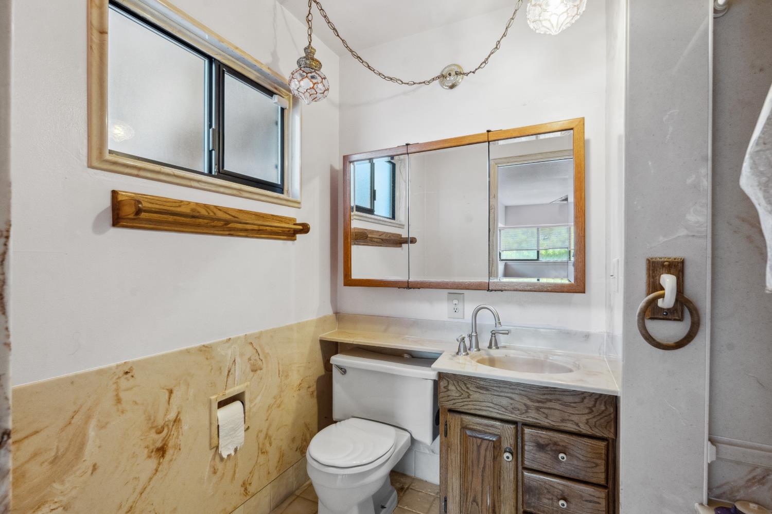 Detail Gallery Image 49 of 91 For 8518 Rolling Green Way, Fair Oaks,  CA 95628 - 4 Beds | 2/2 Baths