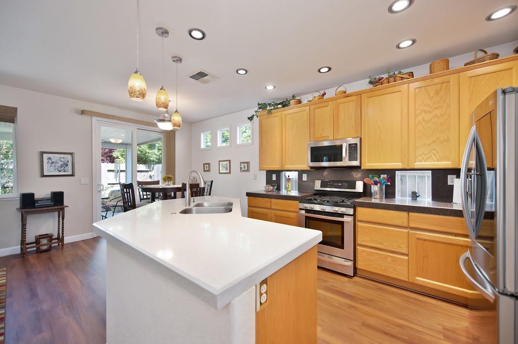 Detail Gallery Image 14 of 41 For 2874 Gray Fox Way, Lincoln,  CA 95648 - 3 Beds | 2 Baths