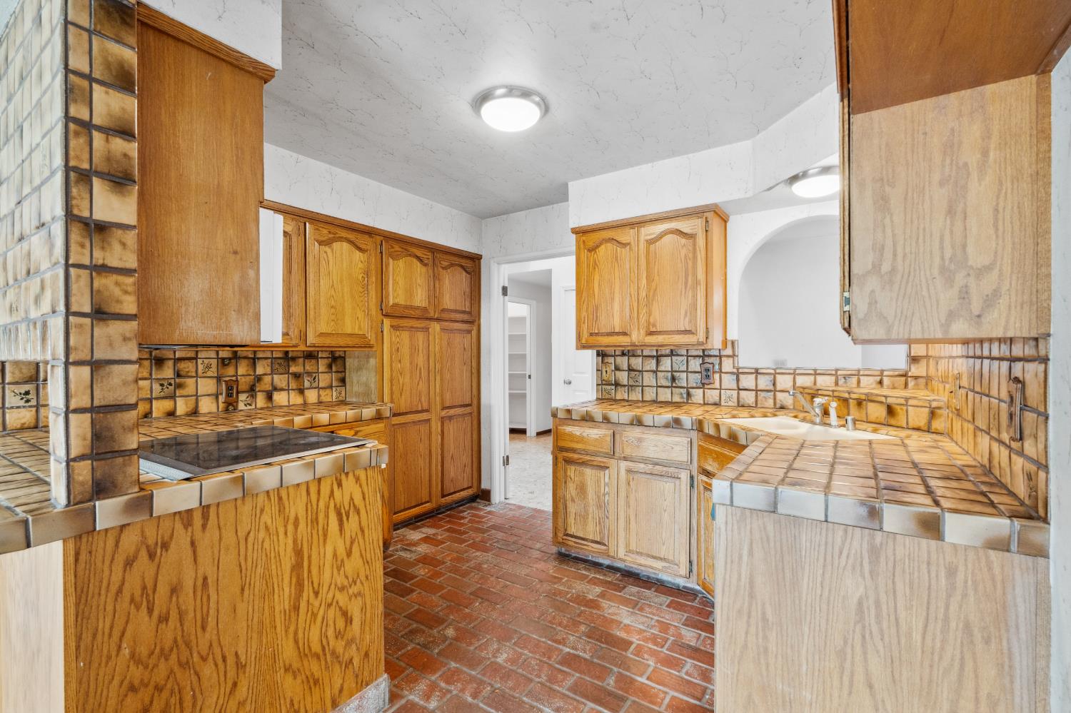 Detail Gallery Image 29 of 91 For 8518 Rolling Green Way, Fair Oaks,  CA 95628 - 4 Beds | 2/2 Baths