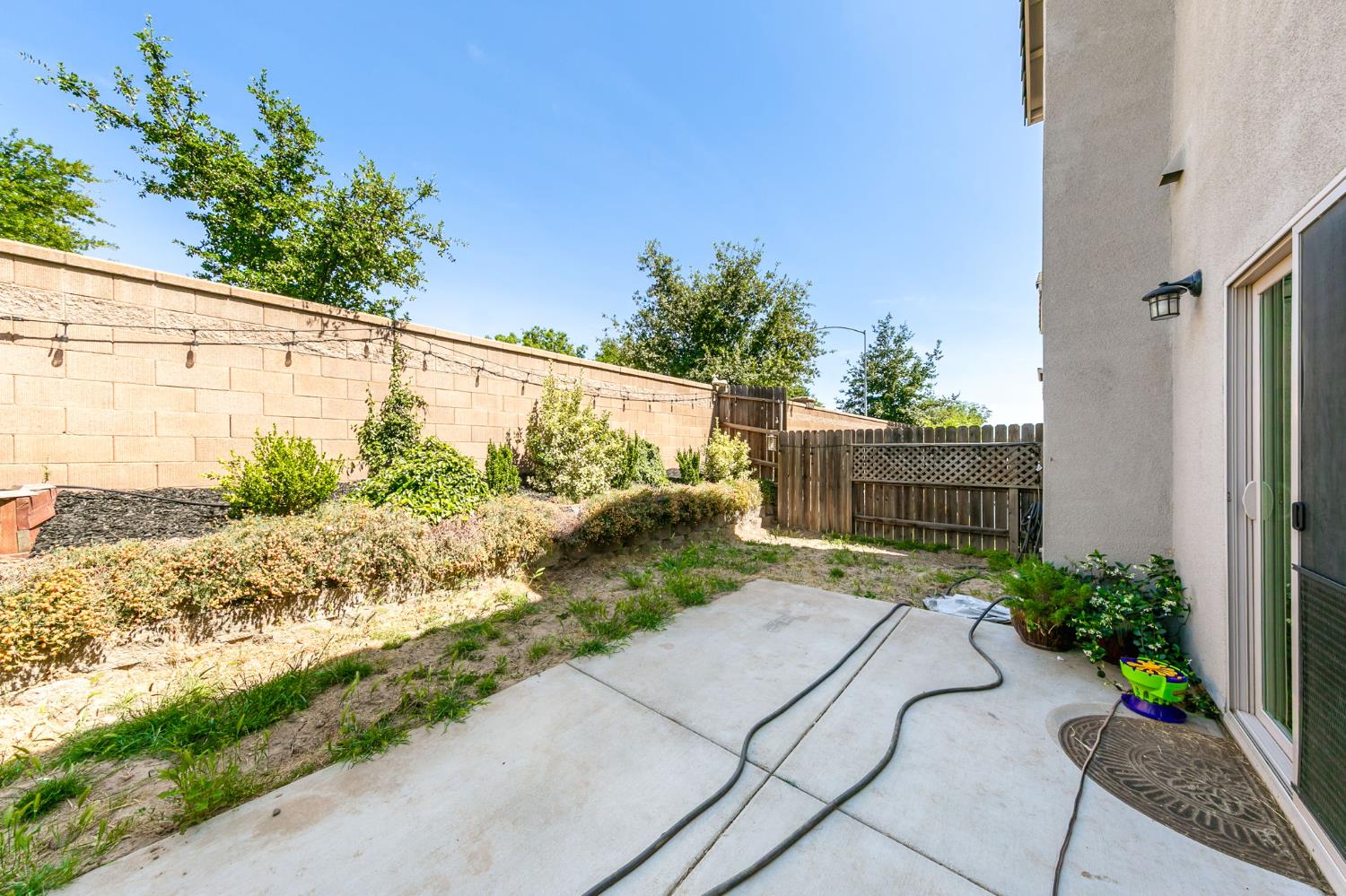 Detail Gallery Image 39 of 41 For 7946 Little Plum Way, Antelope,  CA 95843 - 4 Beds | 2/1 Baths