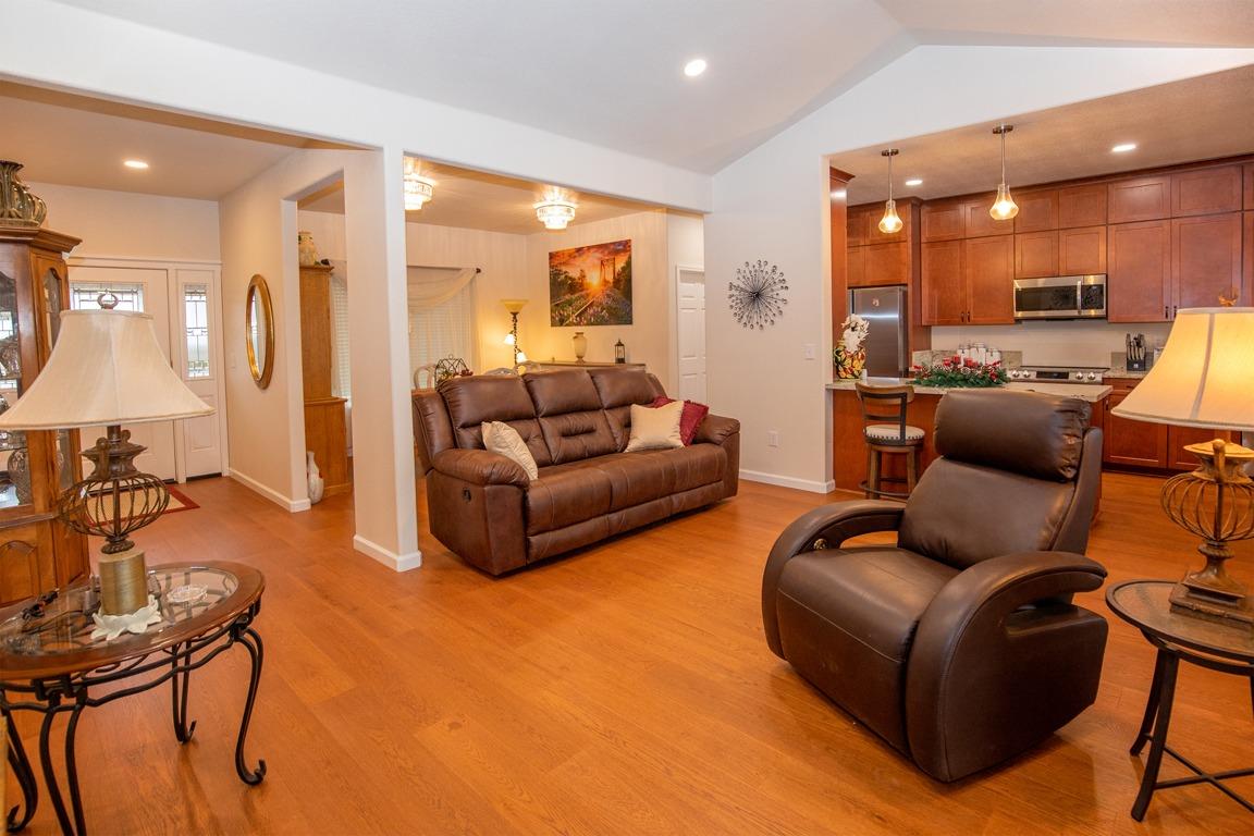 Detail Gallery Image 6 of 58 For 21271 Latrobe Rd, Plymouth,  CA 95669 - 3 Beds | 2 Baths