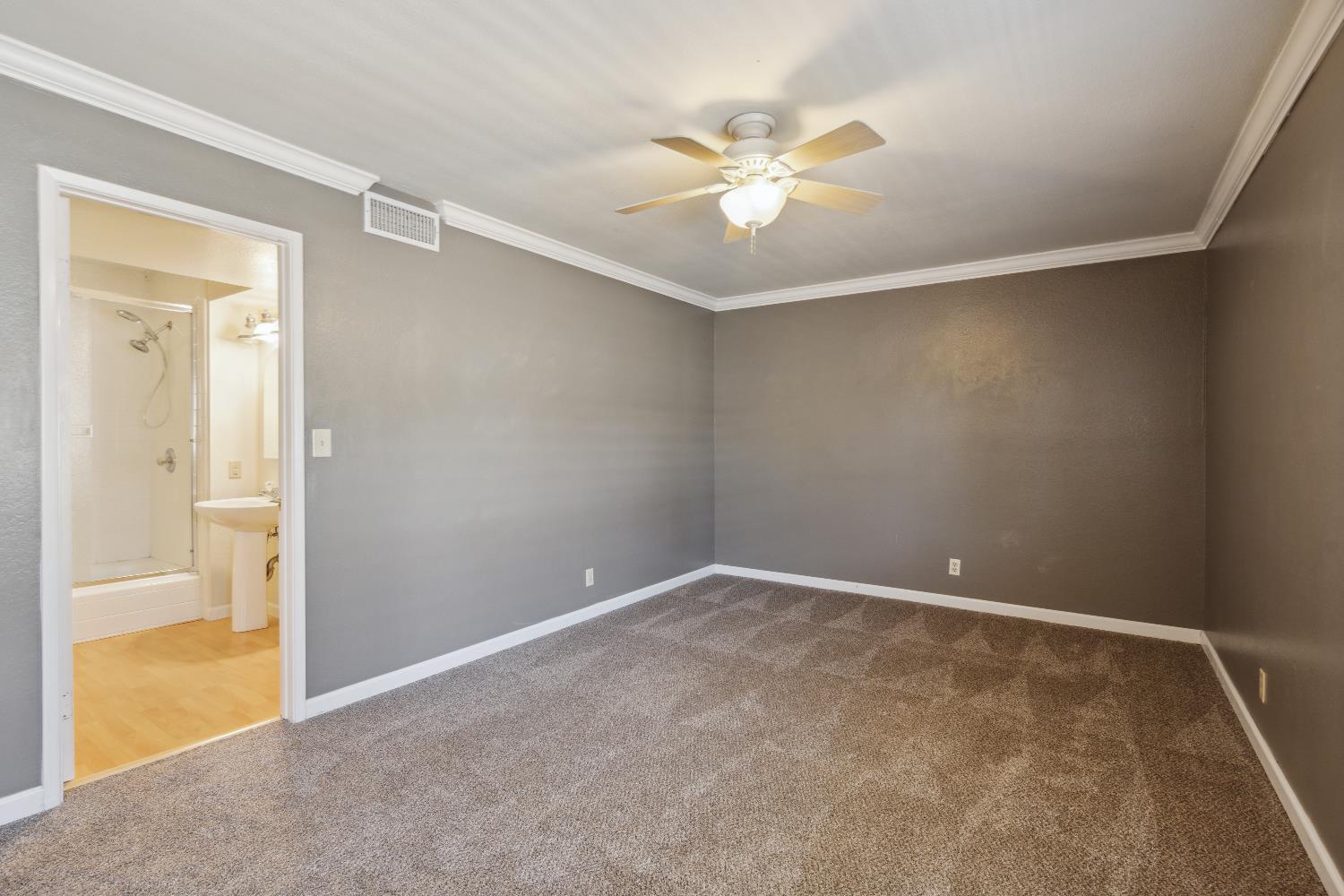 Detail Gallery Image 19 of 29 For 3028 Swallows Nest Dr, Sacramento,  CA 95833 - 2 Beds | 1/1 Baths