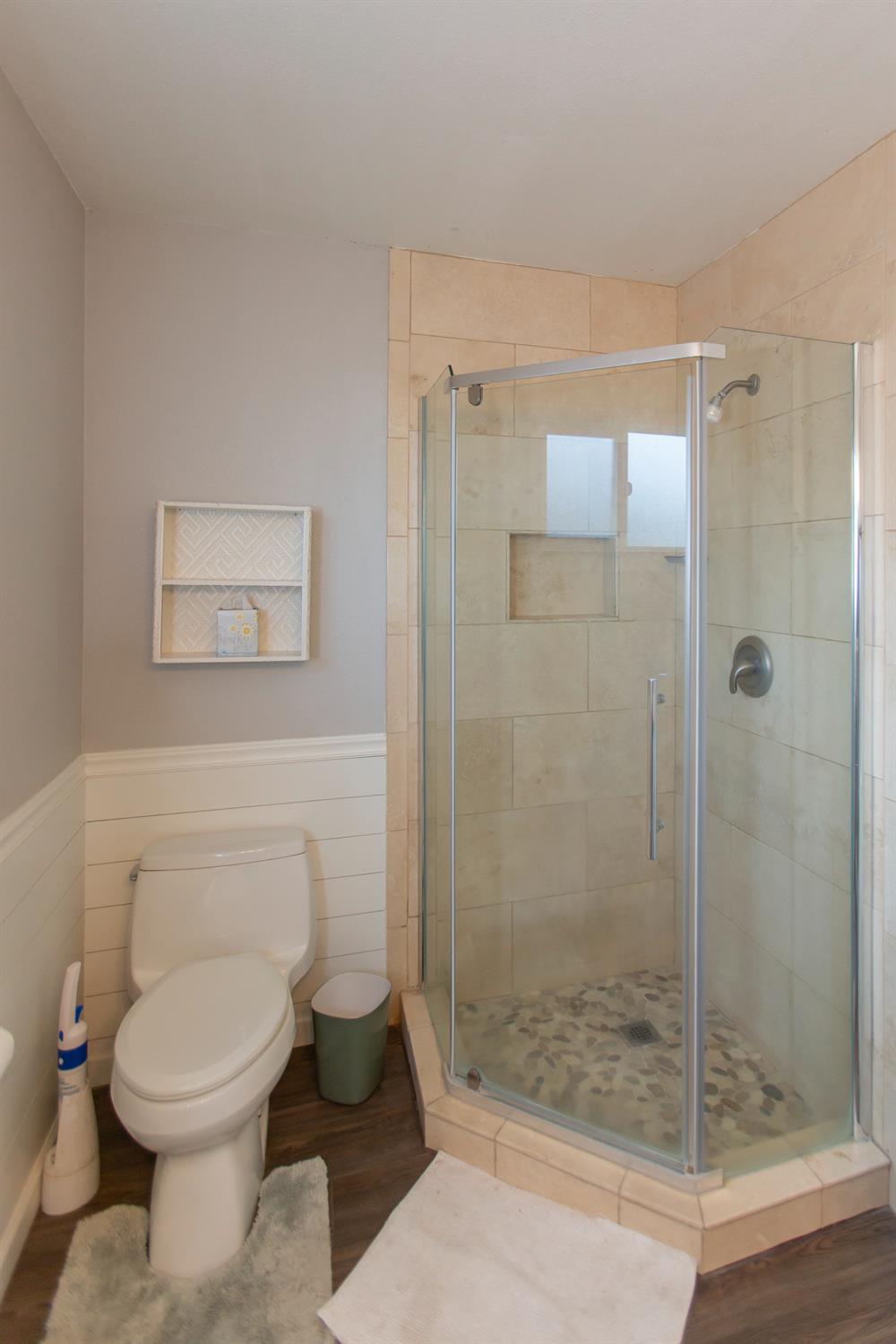 Detail Gallery Image 19 of 27 For 1860 Loyola Way, Turlock,  CA 95382 - 3 Beds | 2 Baths