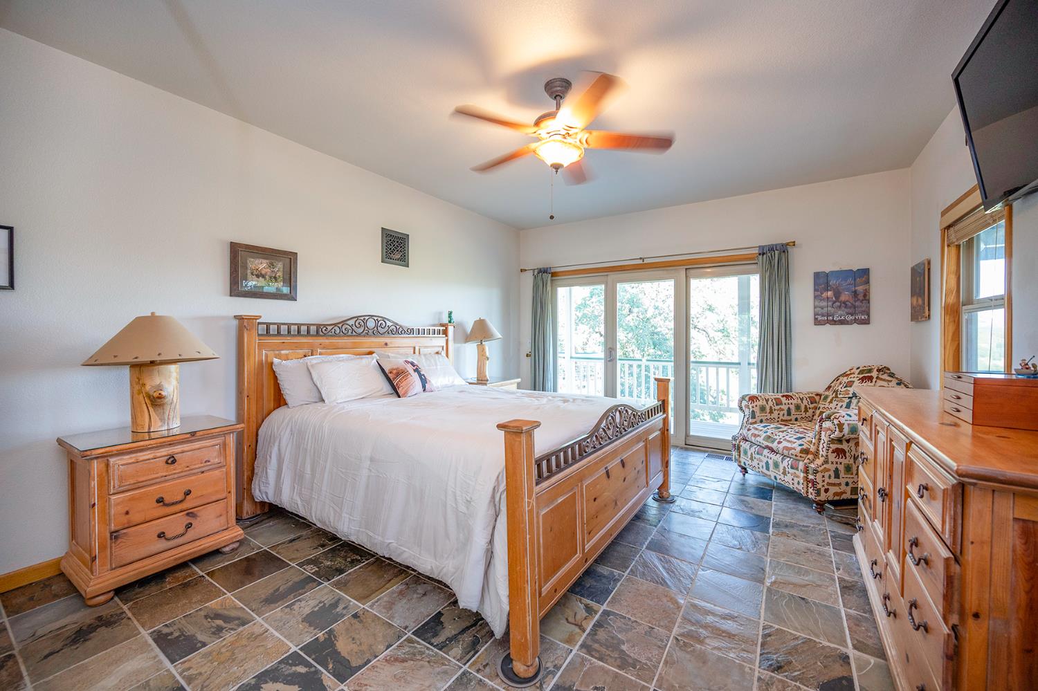 Detail Gallery Image 16 of 79 For 6060 Stony Creek Rd, Jackson,  CA 95642 - 3 Beds | 2/1 Baths