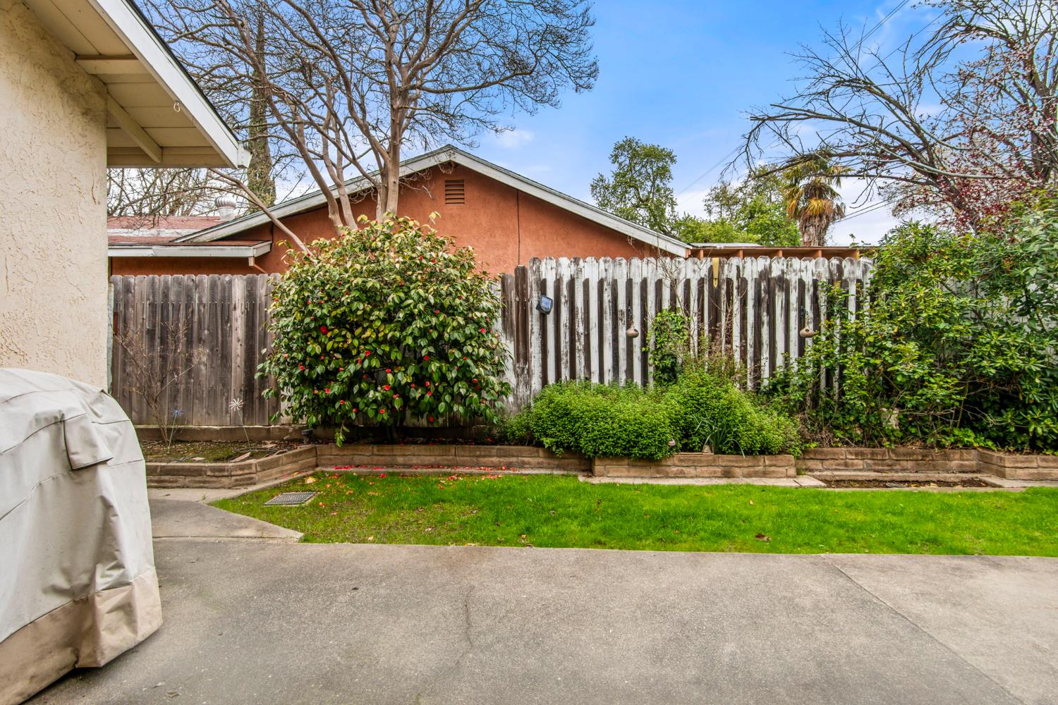 Detail Gallery Image 30 of 35 For 7044 Westchester Way, Citrus Heights,  CA 95621 - 4 Beds | 2 Baths