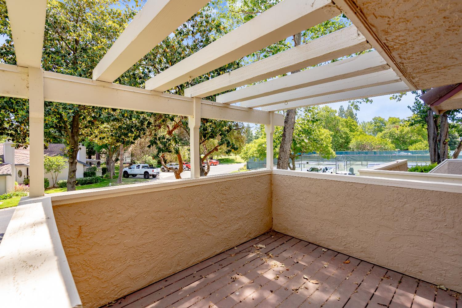 Detail Gallery Image 8 of 29 For 3028 Swallows Nest Dr, Sacramento,  CA 95833 - 2 Beds | 1/1 Baths