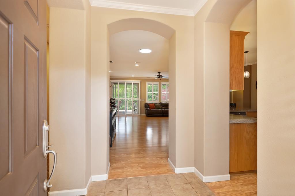 Detail Gallery Image 6 of 62 For 24643 Camelia Way, Auburn,  CA 95602 - 4 Beds | 2 Baths